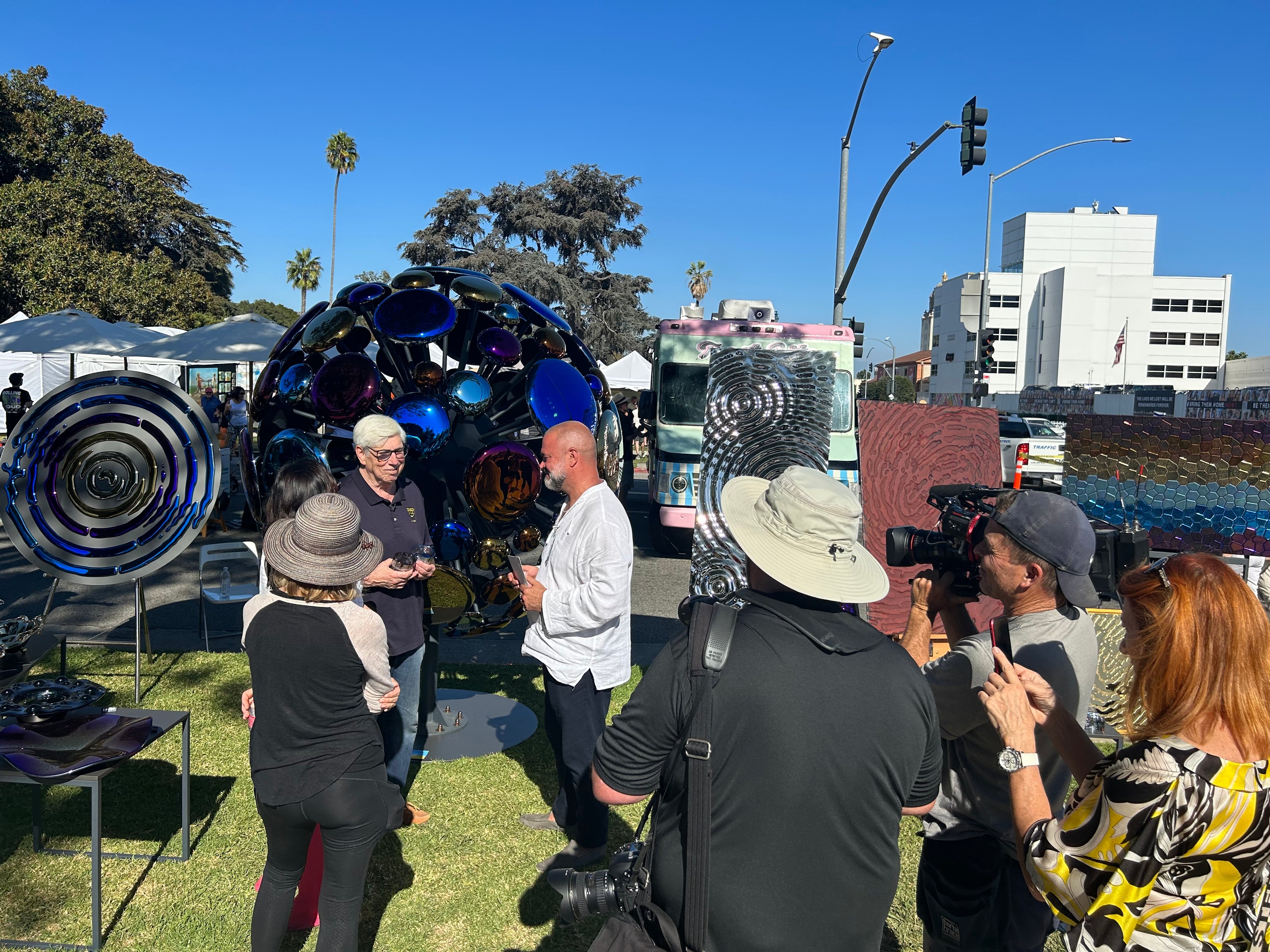 PlusObject Wins Glass Award at The Beverly Hills Art Show