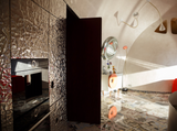 Baan Bubble House. Interior