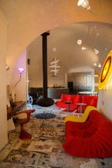 Baan Bubble House. Interior