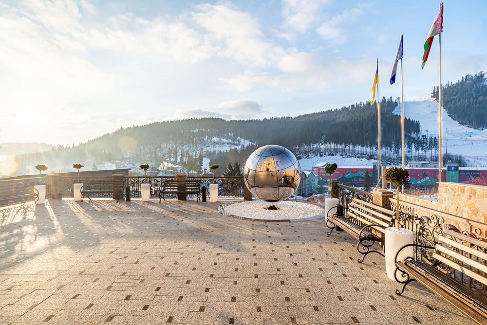Скульптура The Globe