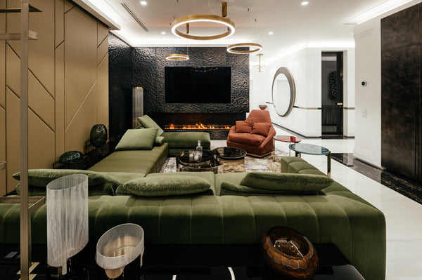 A modern living room featuring Vento Dark Silver wall panels, integrated into a luxury interior with elegant furniture and lighting.